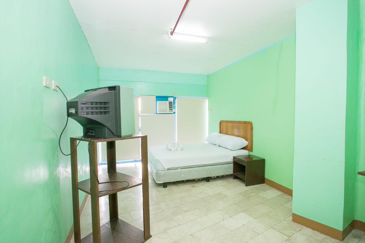 GV Hotel - Dipolog Esterno foto